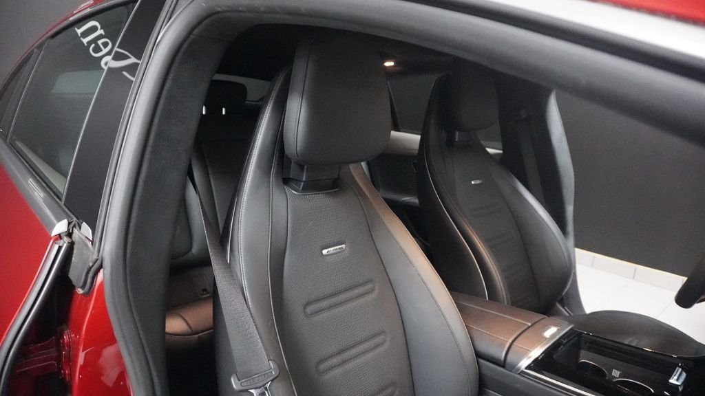 Certified Used 2023  Mercedes-Benz Base image 27