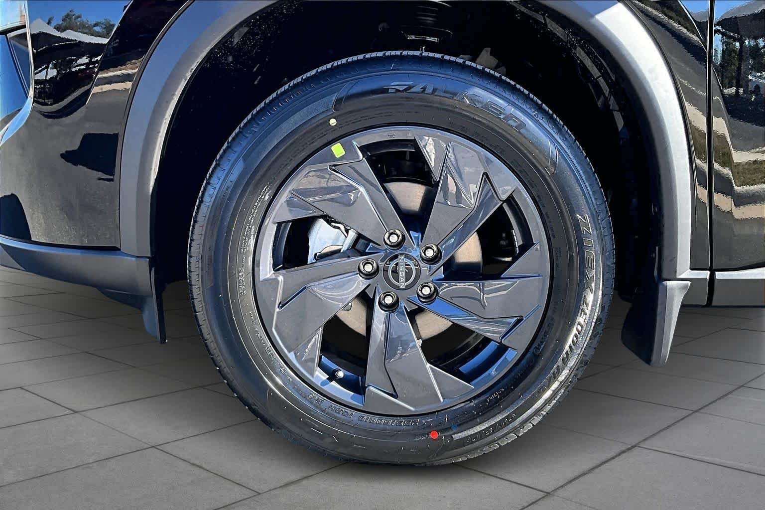 New 2026 Super Black Nissan SV image 11