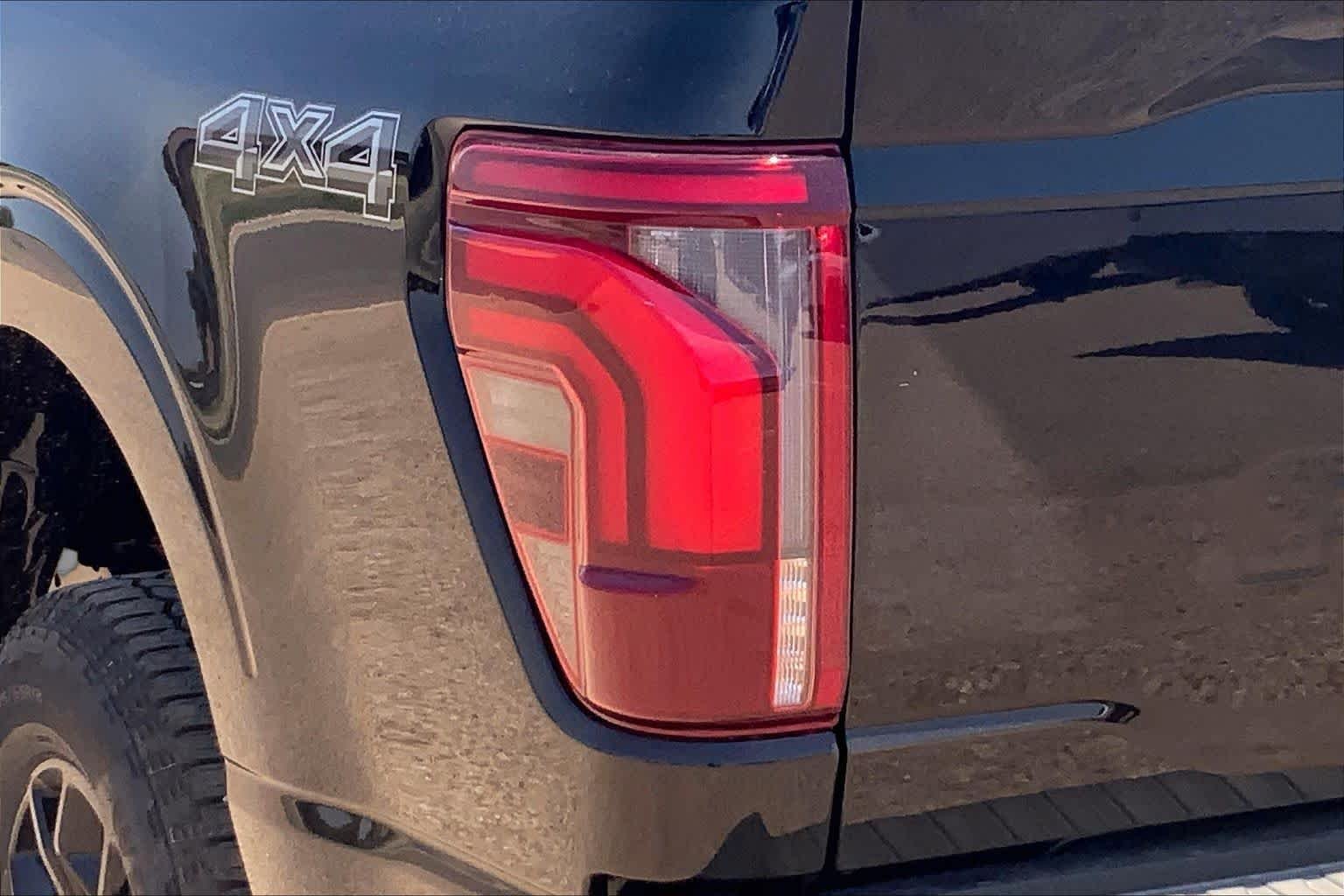 New 2026 Agate Black Metallic Ford Lariat® image 14