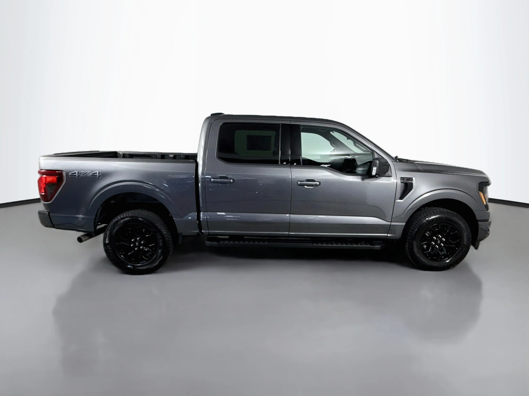 Certified Used 2024 Carbonized Gray Metallic Ford XLT image 8