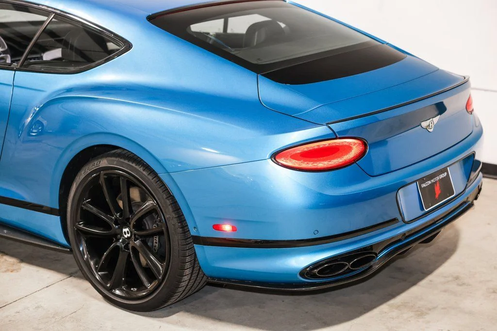 Used 2020 Blue Bentley V8 image 17