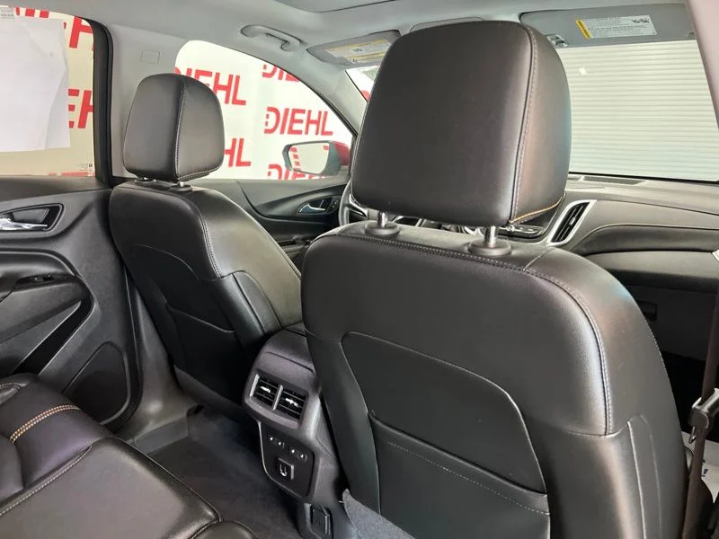 Used 2024 Red Chevrolet Premier image 12