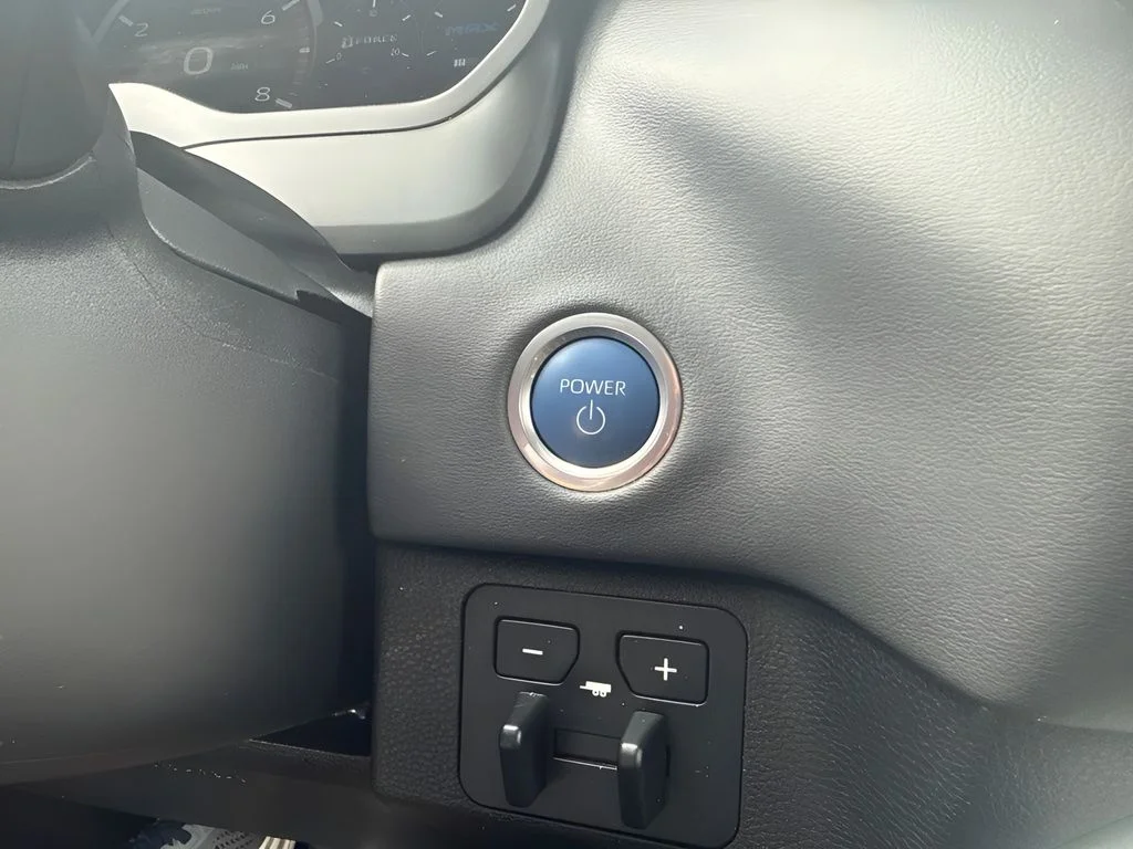 Used 2023 Black Toyota Platinum image 25