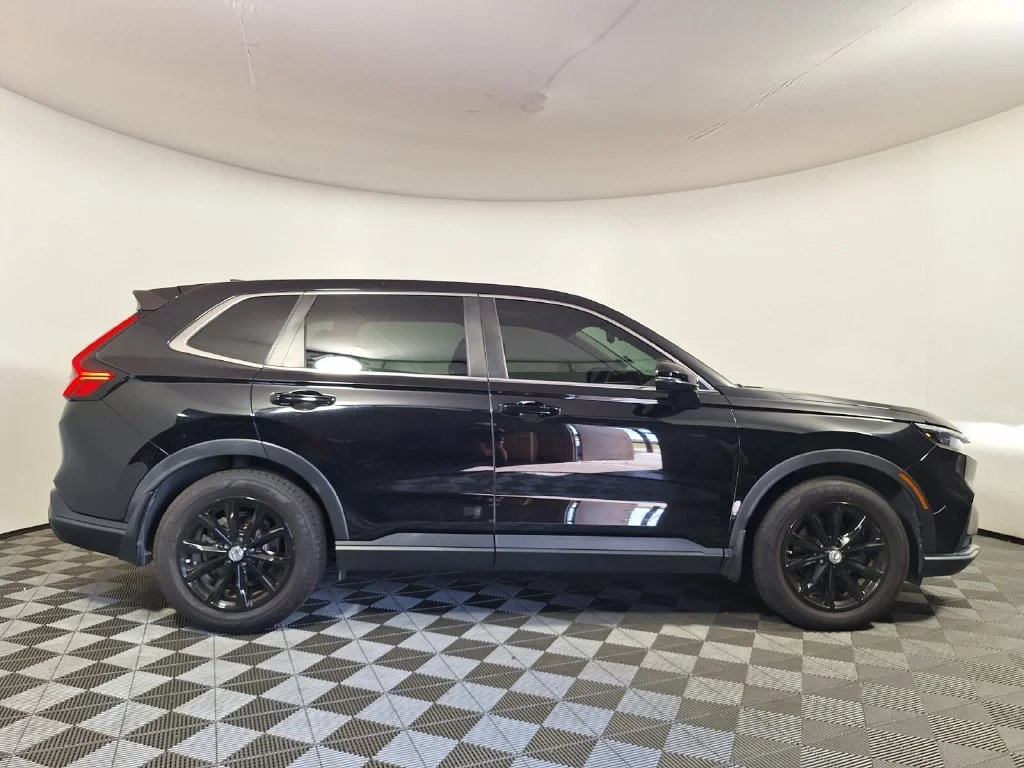 Certified Used 2024 Black Honda EX image 4