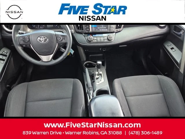 Used 2017 Black Toyota XLE image 9