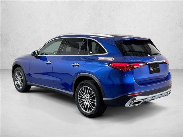 New 2026 Starling Blue Metallic Mercedes-Benz GLC 300 image 37