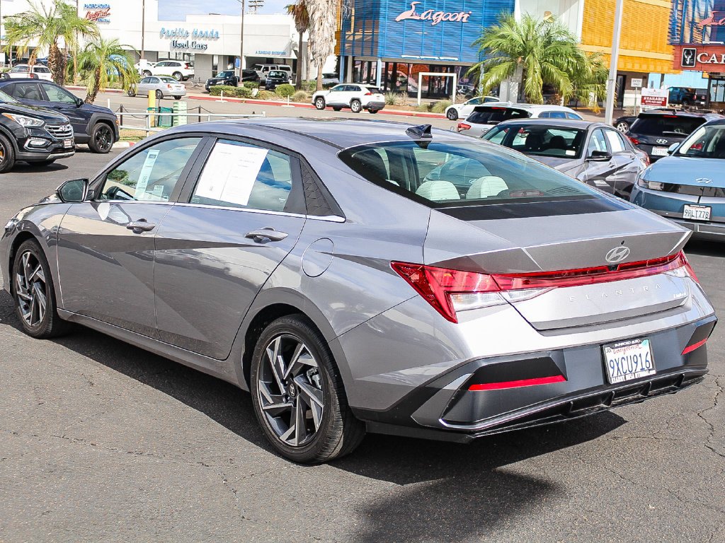 Used 2025 Silver Hyundai Limited image 7