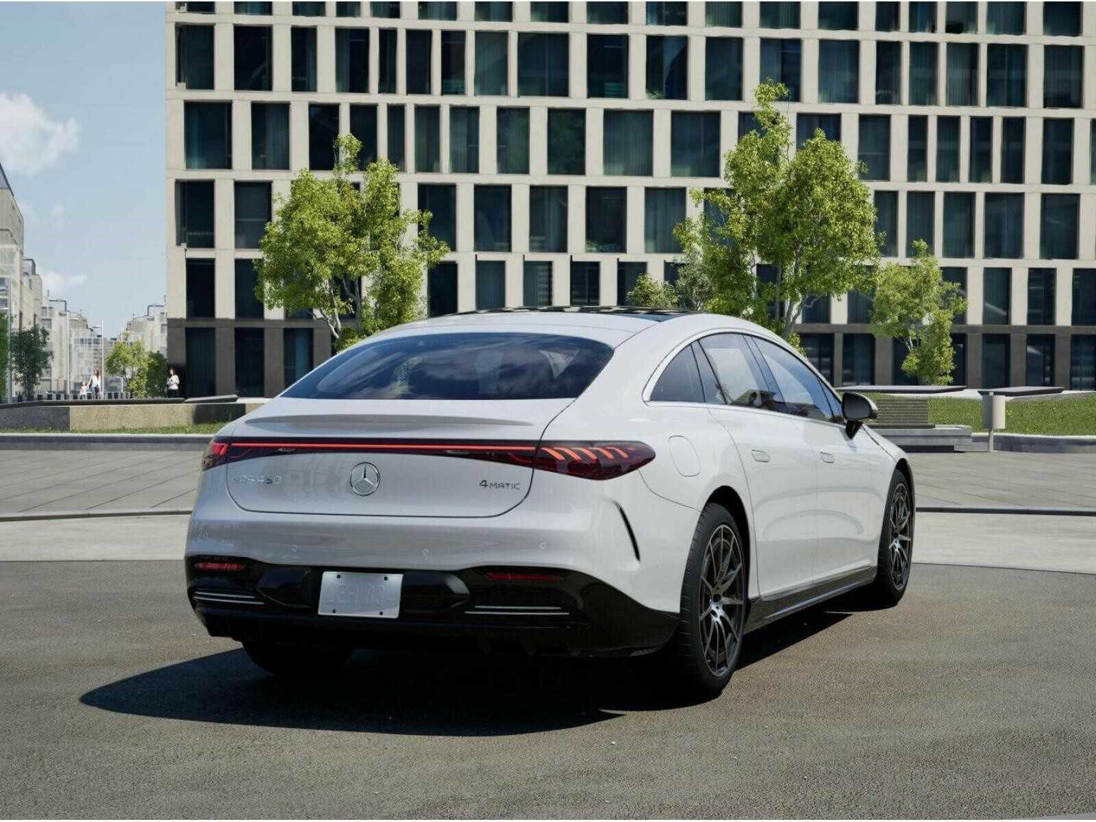 New 2026 Polar White Mercedes-Benz 450 4D Sedan 4MATIC® image 24
