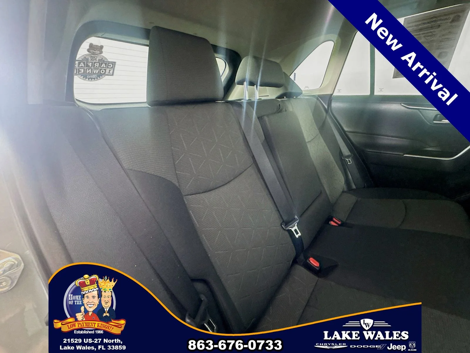 Certified Used 2022  Toyota XLE image 26