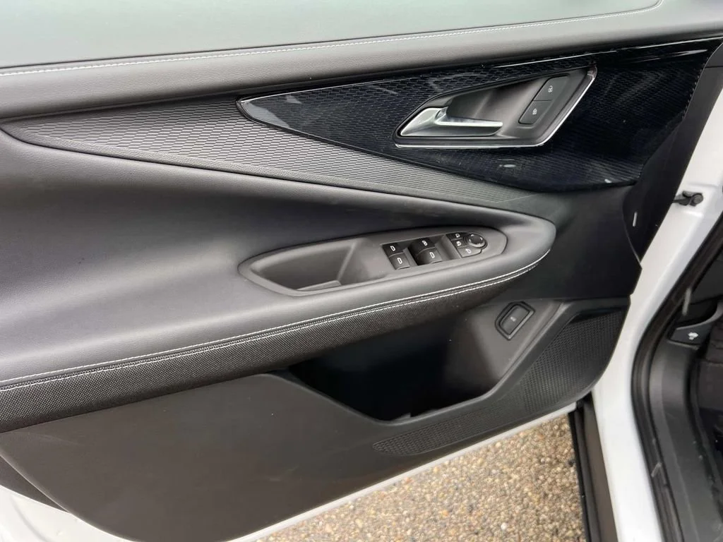2026 Chevrolet Blazer EV LT - Photo 10