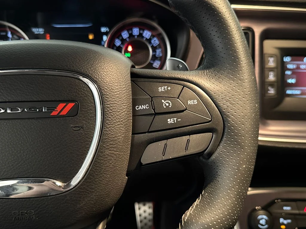 Used 2016 Black Dodge R/T Shaker image 21