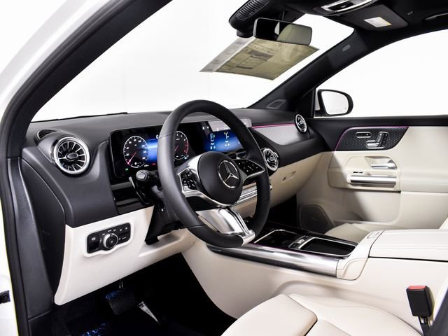 New 2026 Polar White Mercedes-Benz GLA 250 image 55