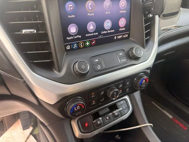 Used 2020 Red GMC SLE image 10