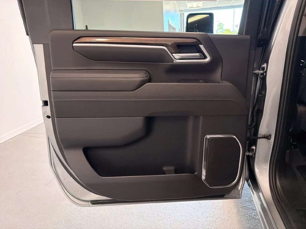 New 2026 Sterling Gray Metallic Chevrolet LT image 8