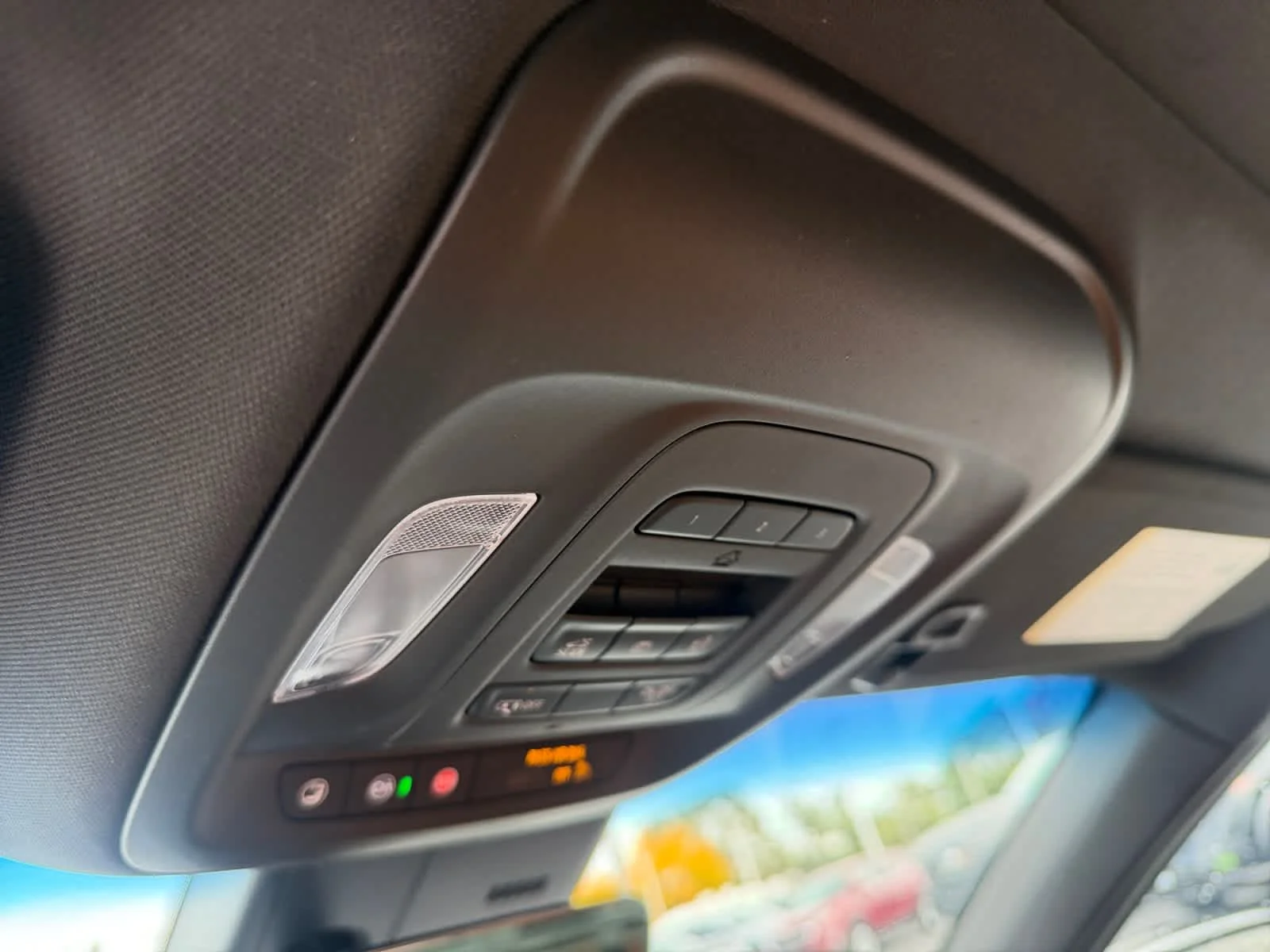 Used 2024 WH Cadillac Premium Luxury image 40