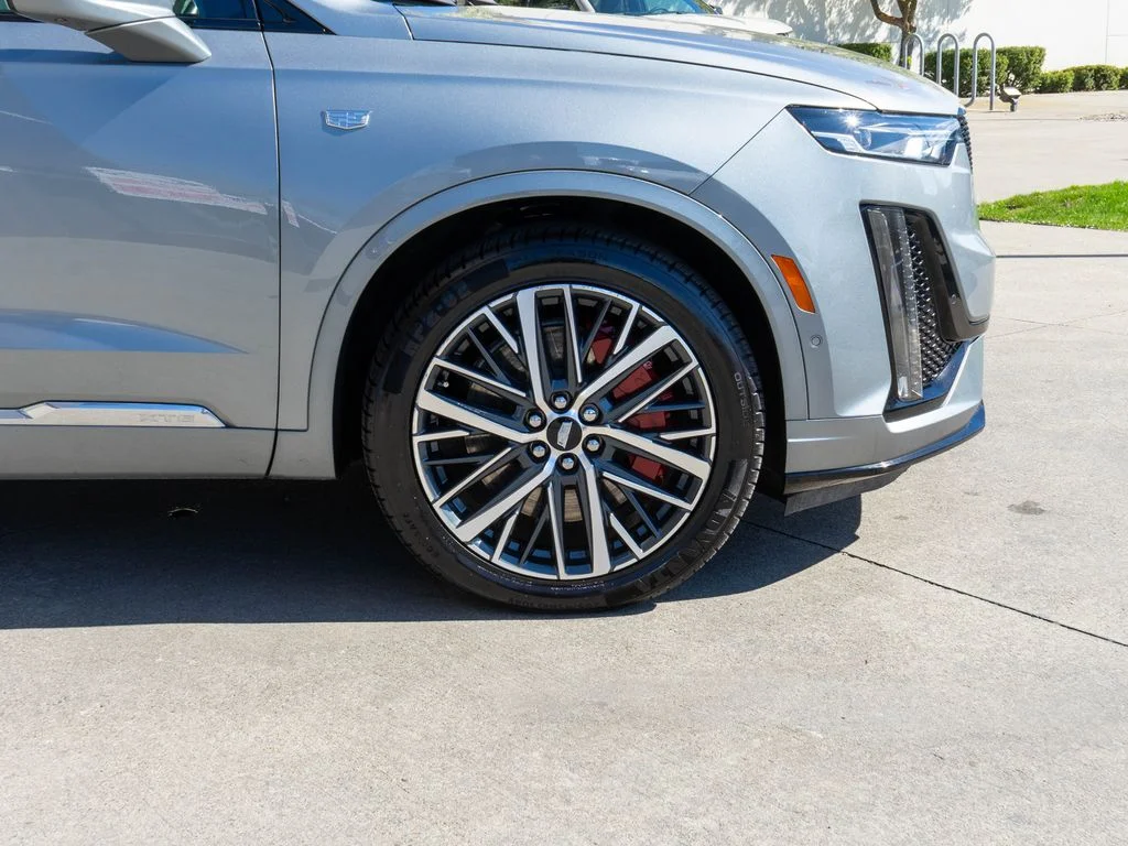 Used 2024 Silver Cadillac Sport image 40