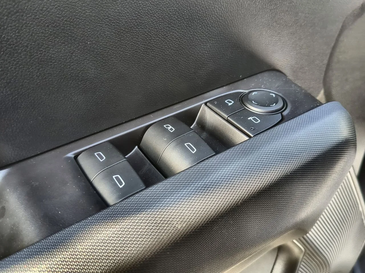 2026 GMC Canyon Elevation - Photo 24