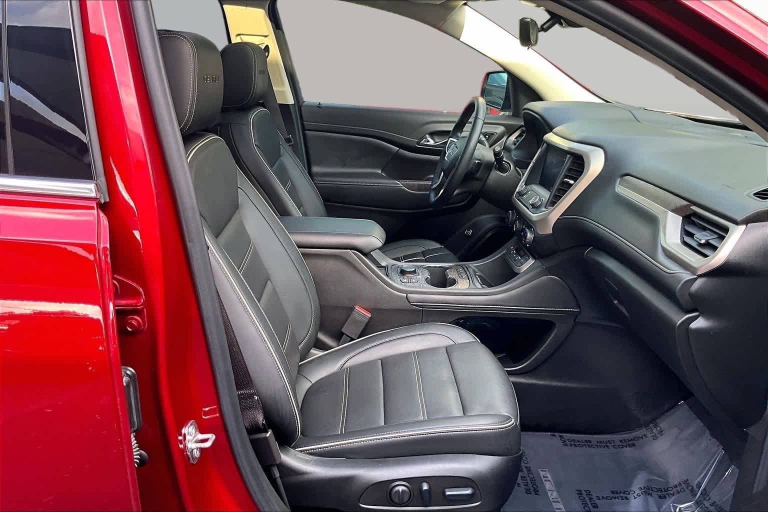 Pre-Owned 2023 GMC Acadia Denali