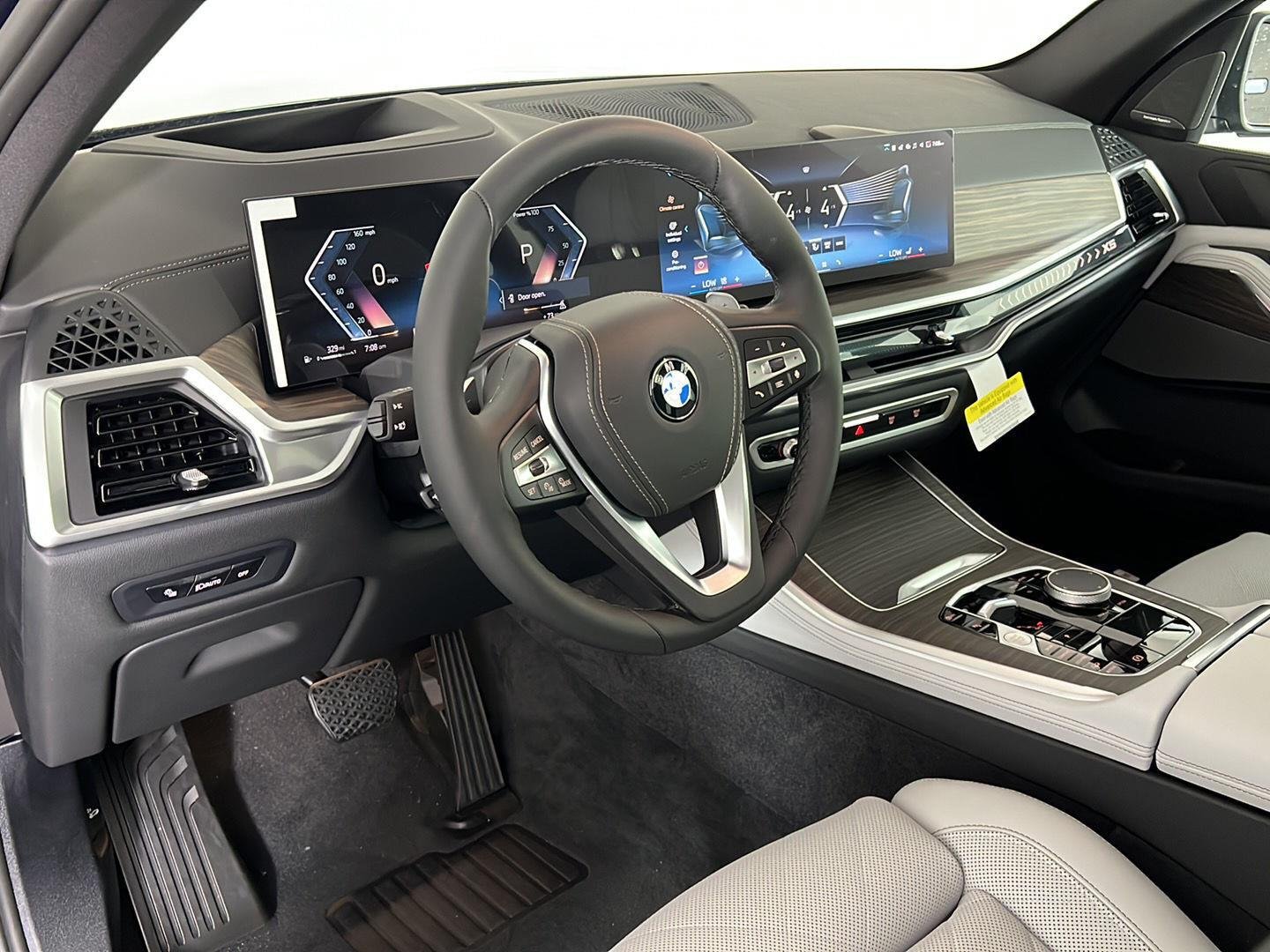 New 2026 Tanzanite Blue II Metallic BMW xDrive40i image 20