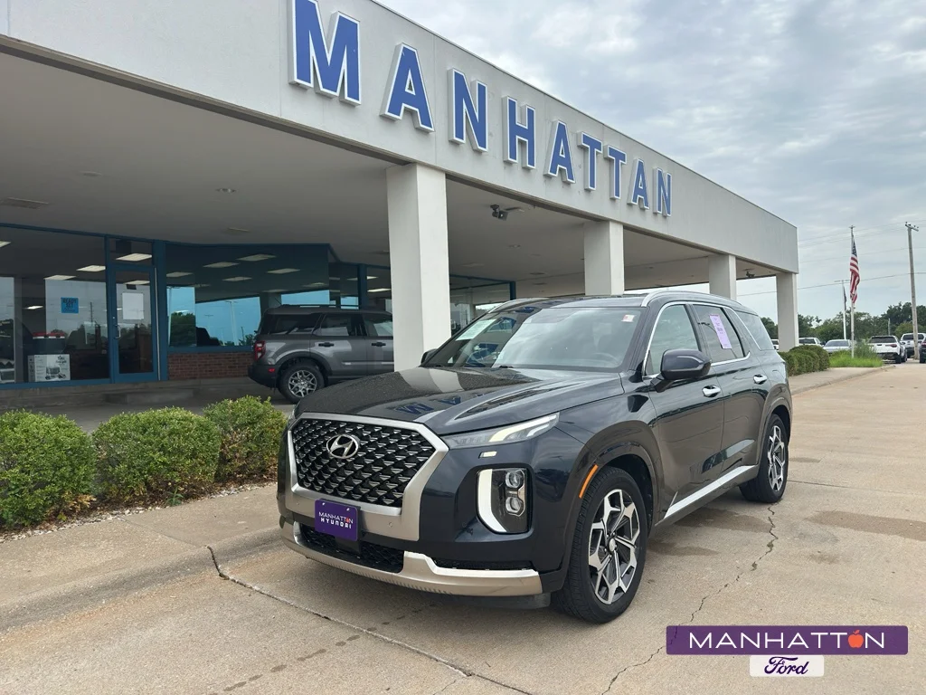 Used 2022 Moonlight Cloud Hyundai Calligraphy image 1