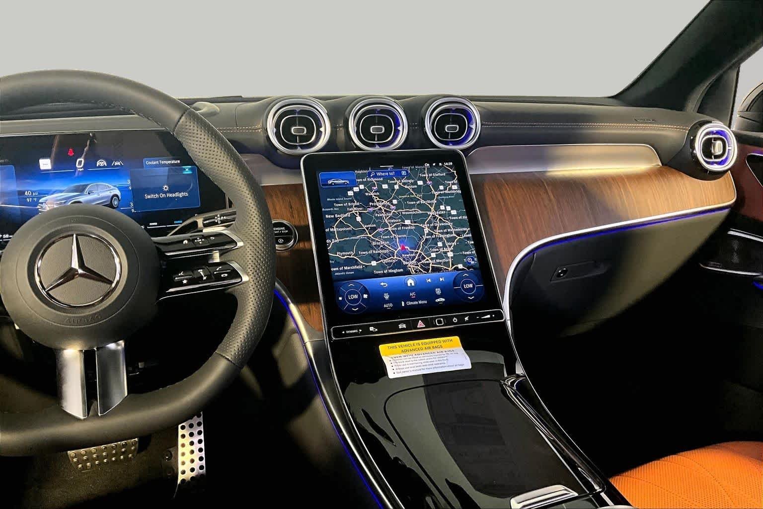 New 2027 Graphite Grey Metallic Mercedes-Benz GLC 300 image 8
