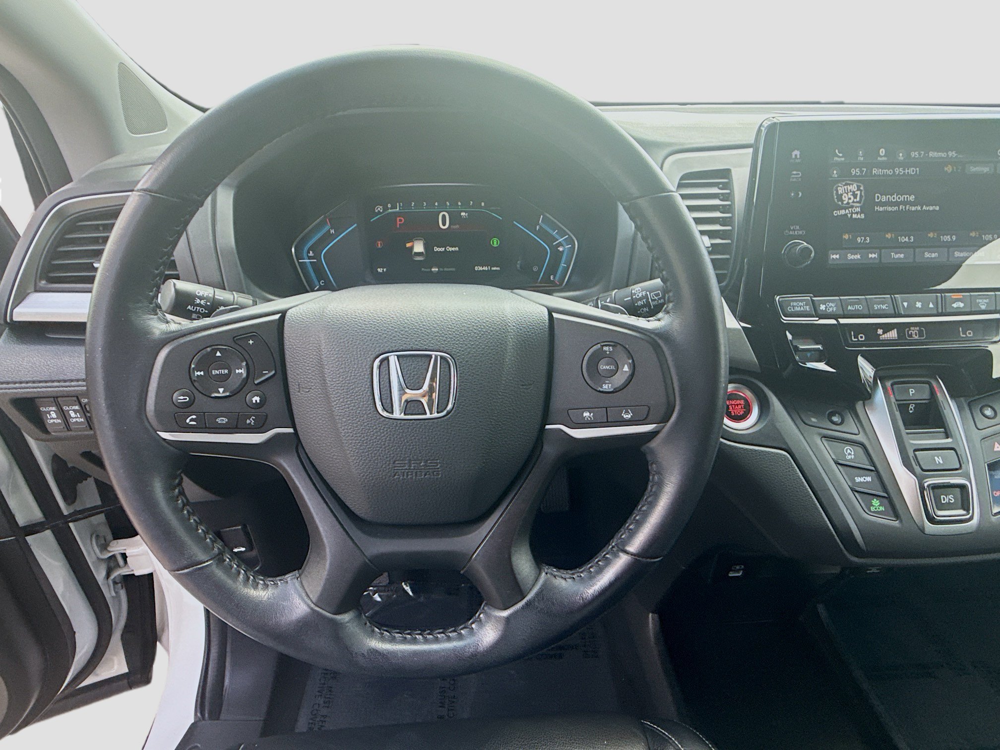 Certified Used 2024 Platinum White Pearl Honda EX-L image 10