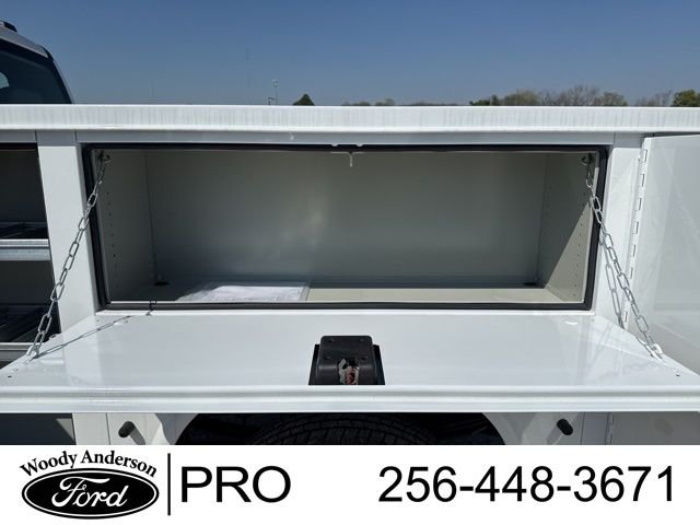 New 2026 Oxford White Ford XL image 9