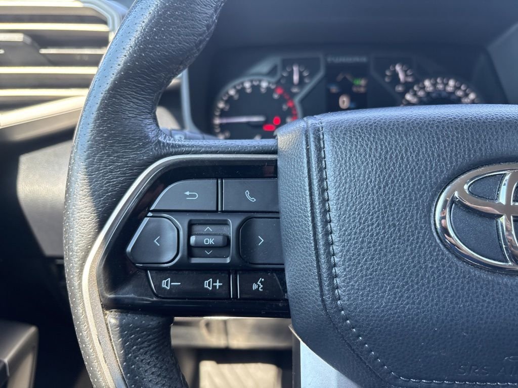 Used 2022 Gray Toyota SR5 image 22