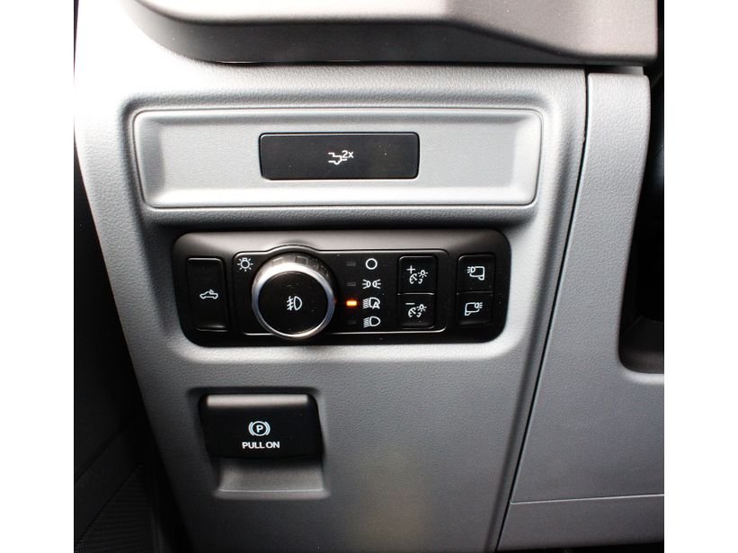 New 2026 Avalanche Ford XLT image 7