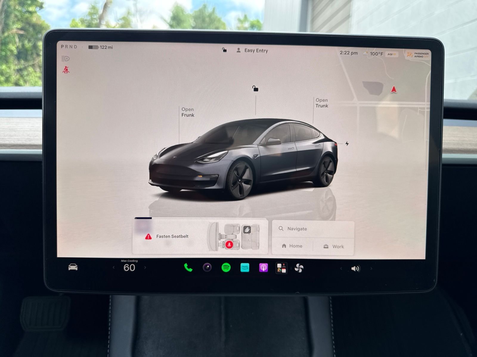 Used 2023  Tesla Base image 27