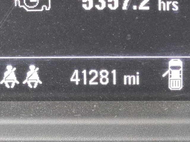 Used 2024 Summit White Chevrolet Custom image 34