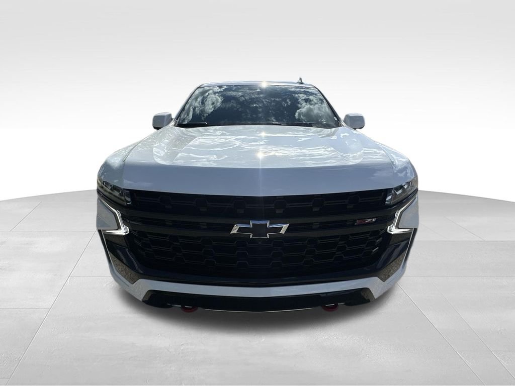 Used 2023 White Chevrolet Z71 image 28