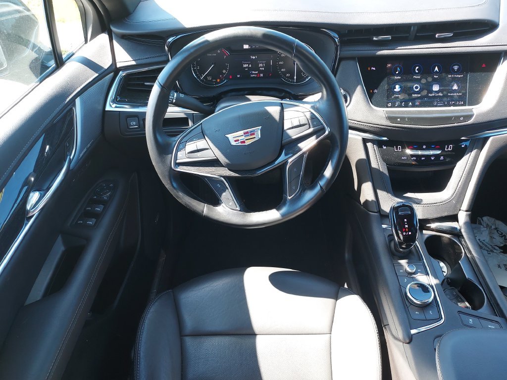 Used 2022 Black Cadillac Premium Luxury image 18