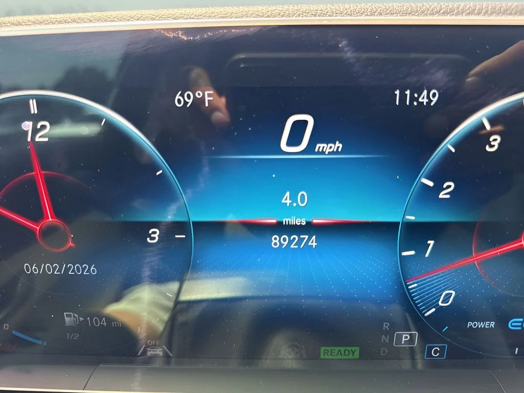 Used 2021  Mercedes-Benz GLS 580 image 25