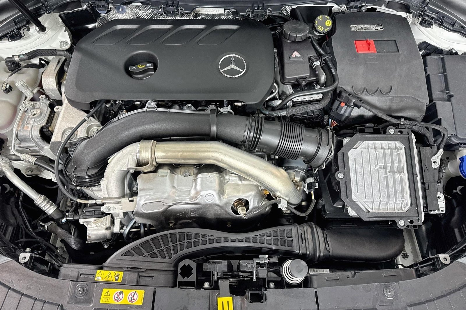 Certified Used 2026 Polar White Mercedes-Benz GLA 250 image 29