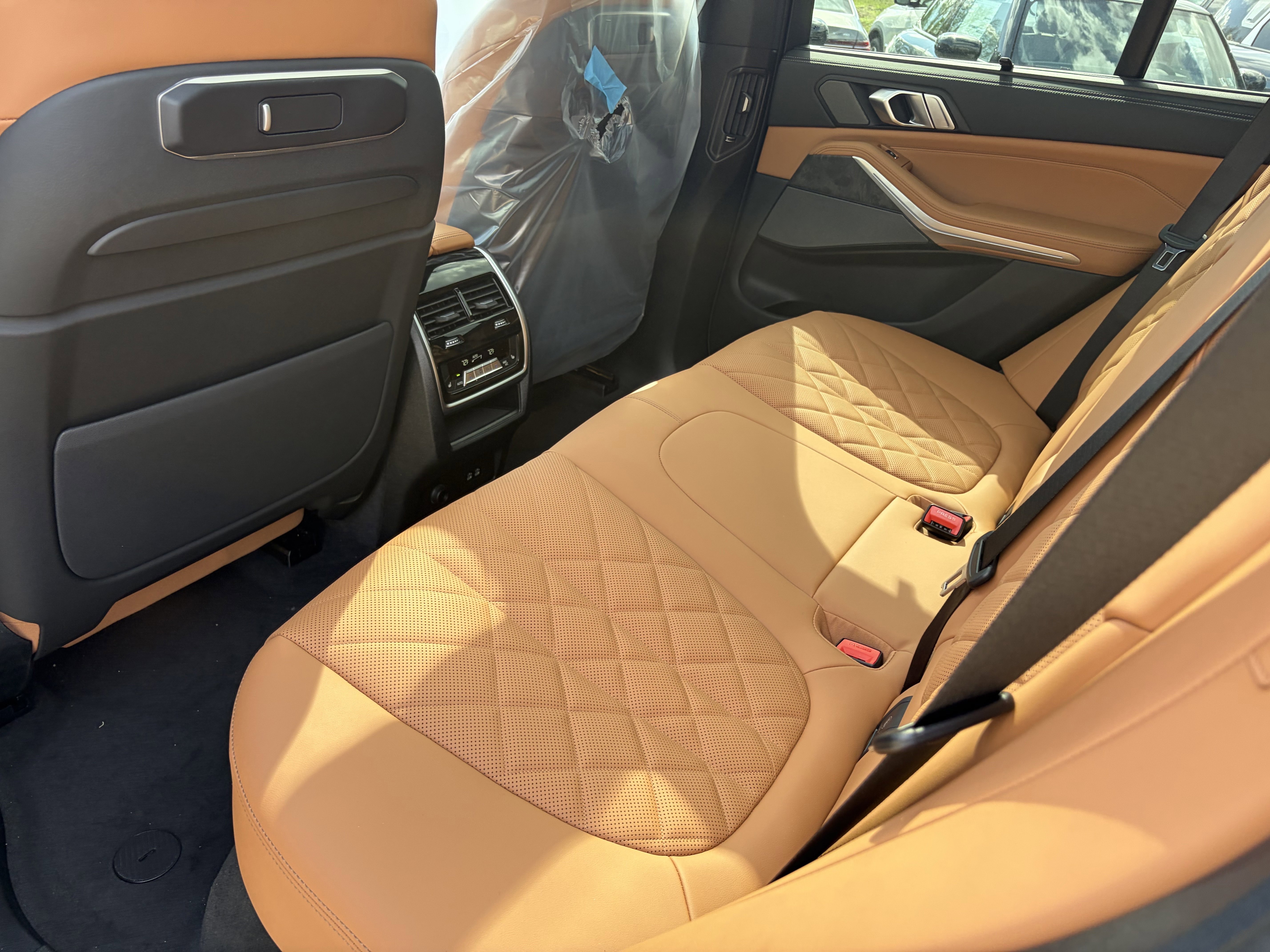New 2026 Dravit Grey Metallic BMW xDrive40i image 15