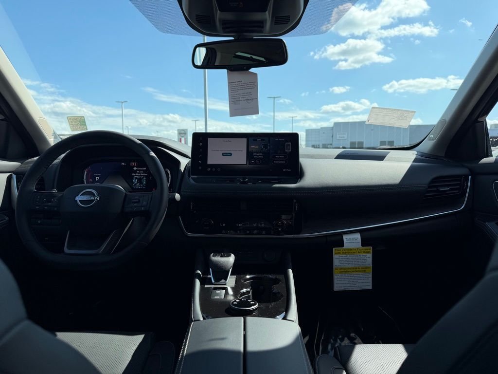 New 2026 Super Black Nissan Platinum image 20