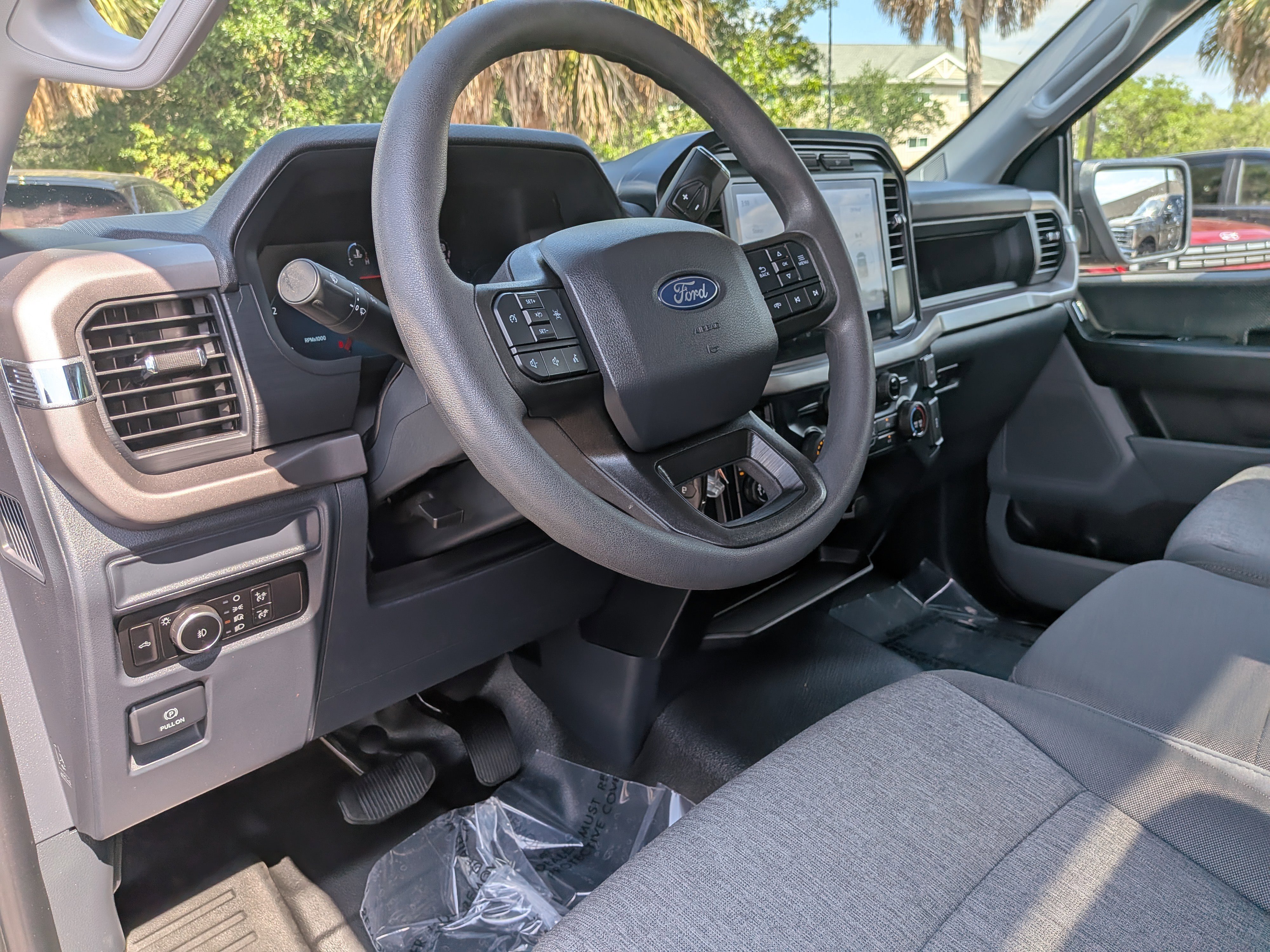 2024 Ford F-150 XL - Photo 19