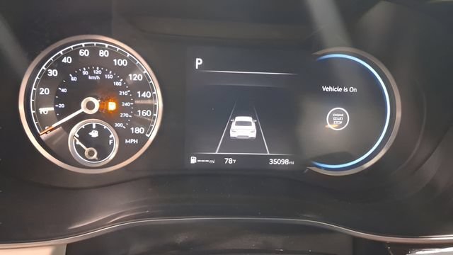 2025 GENESIS G70 Standard - Photo 29