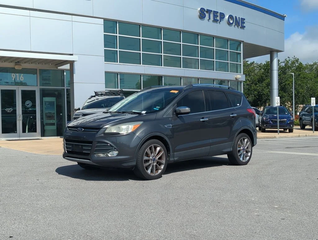 2015 Ford Escape SE's photo