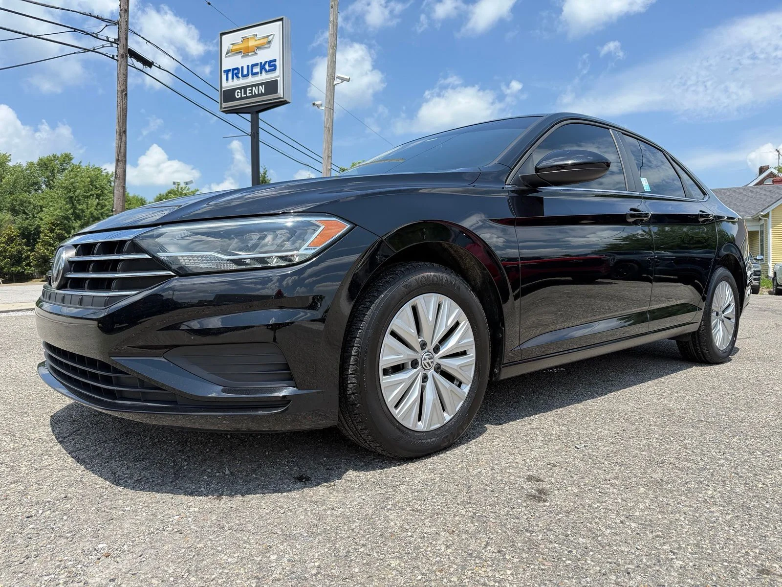 Used 2019 Volkswagen Jetta S with VIN 3VWC57BUXKM268199 for sale in Eminence, KY