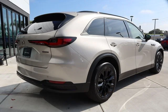 New 2026 Platinum Quartz Metallic Mazda 3.3 Turbo Premium Sport AWD image 3