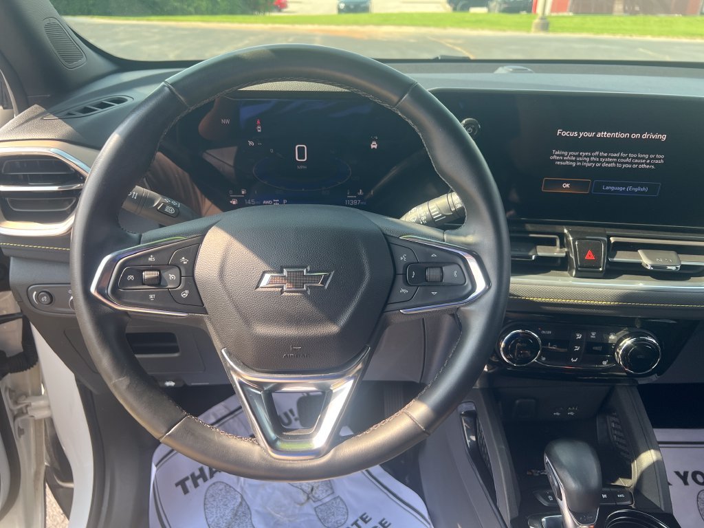 Used 2024 White Chevrolet ACTIV image 16