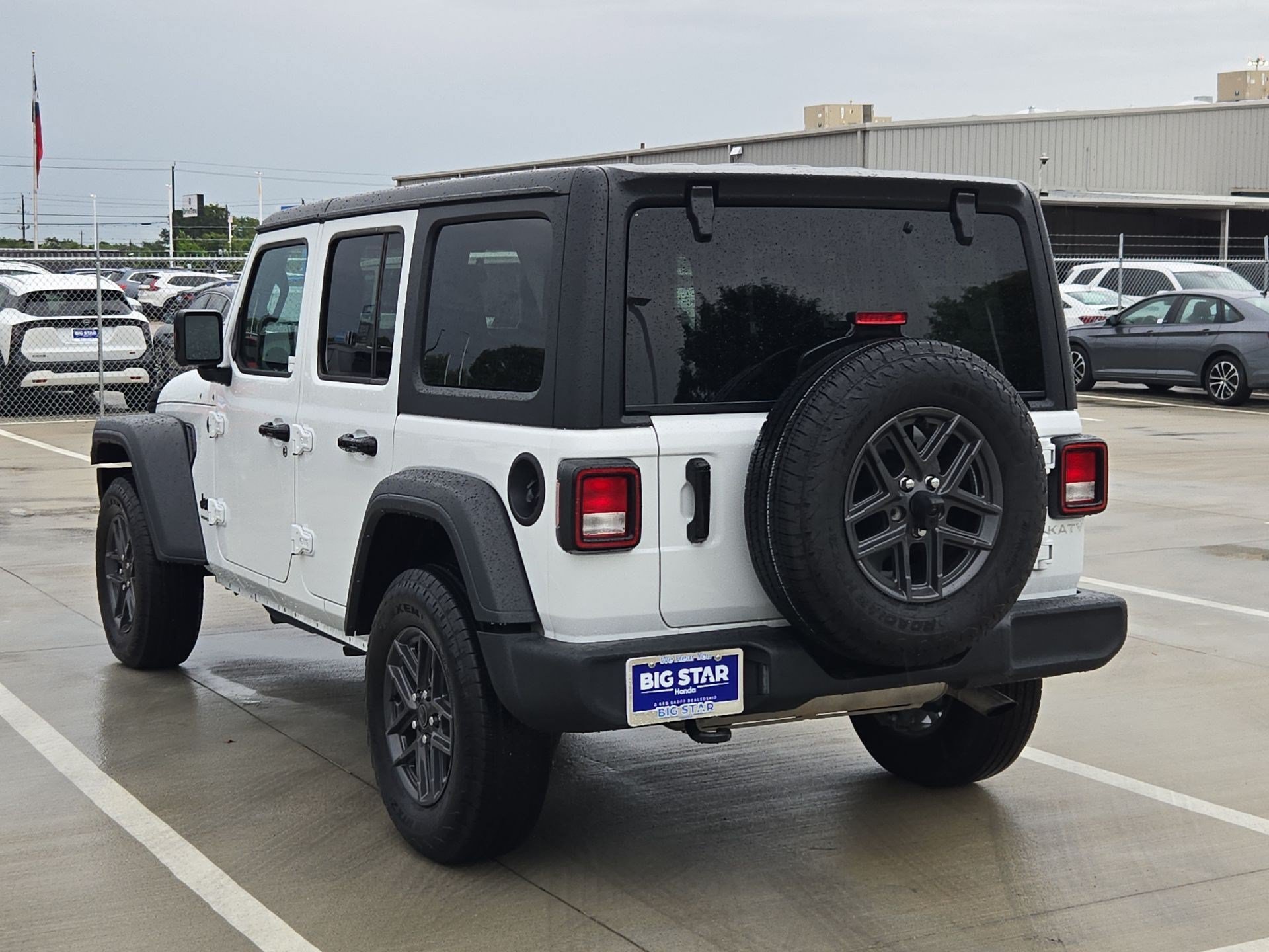 Used 2025 Bright White Clearcoat Jeep Sport S image 5