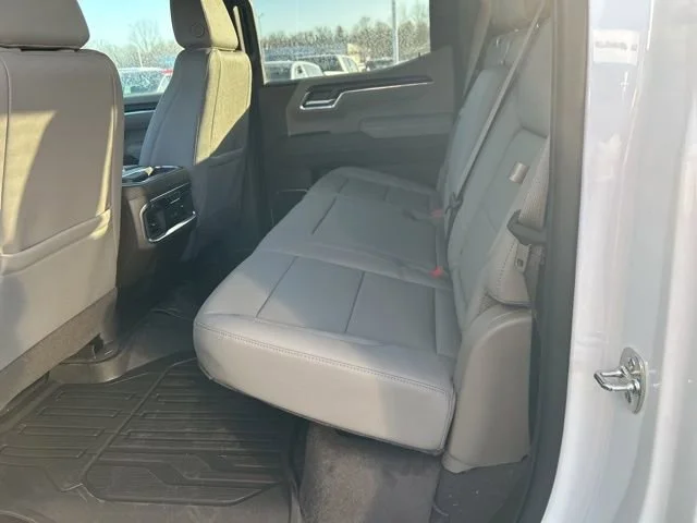 2026 GMC Sierra 1500 SLT - Photo 29