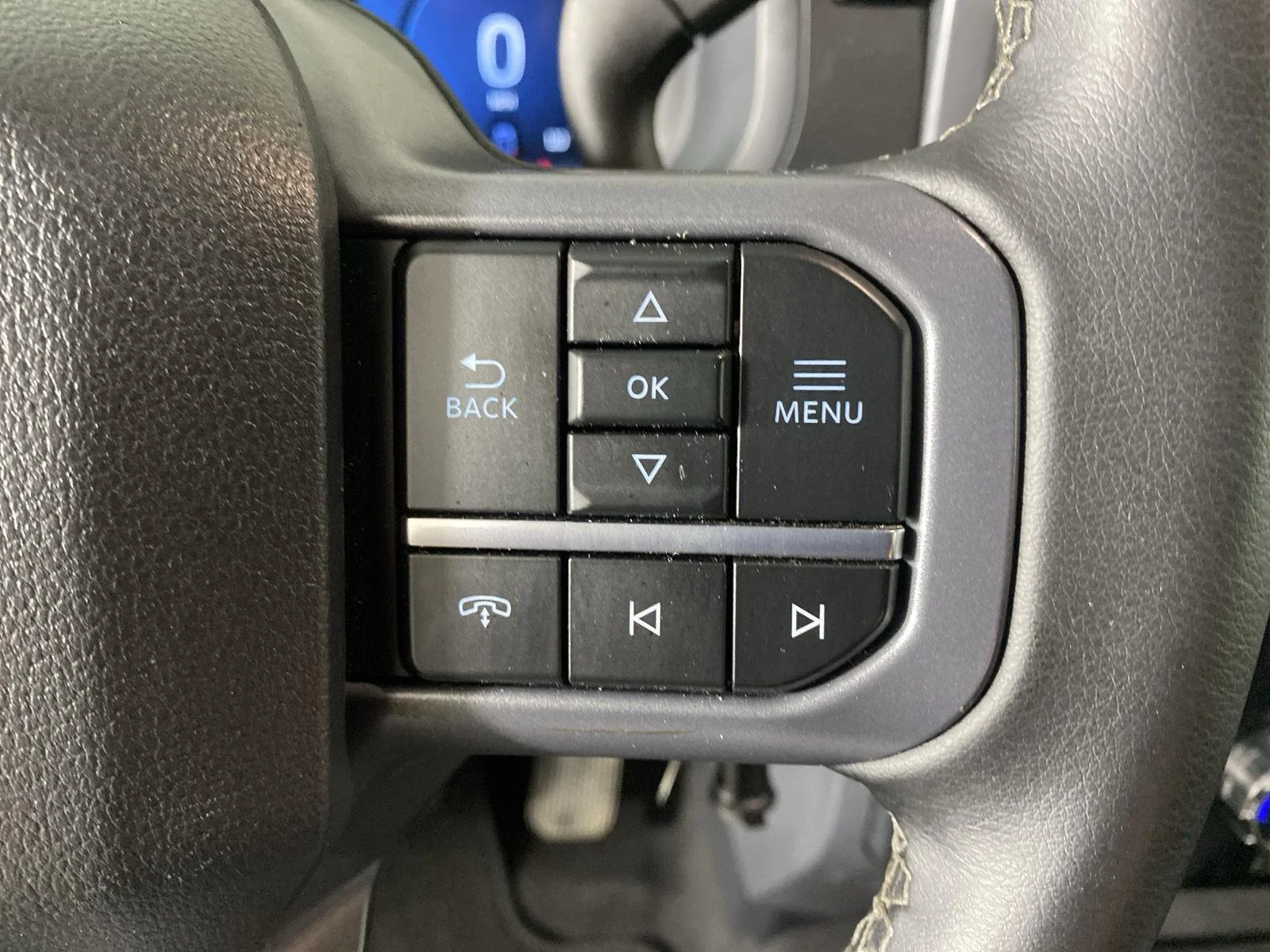 Used 2025 Atlas Blue Ford XLT image 16