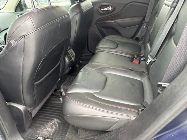 Used 2016 Blue Jeep Trailhawk image 14