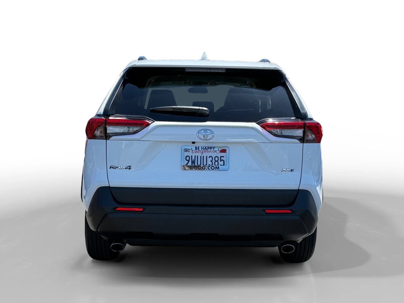 Used 2025 Ice Toyota XLE image 4