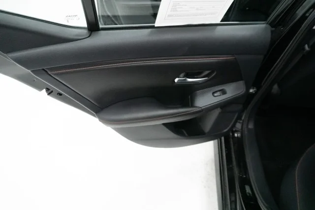 Used 2025 Super Black Nissan SR image 21