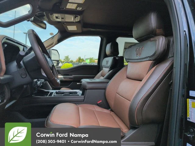 New 2026 Agate Black Metallic Ford King Ranch image 25